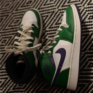 Jordan 1 incredible hulks